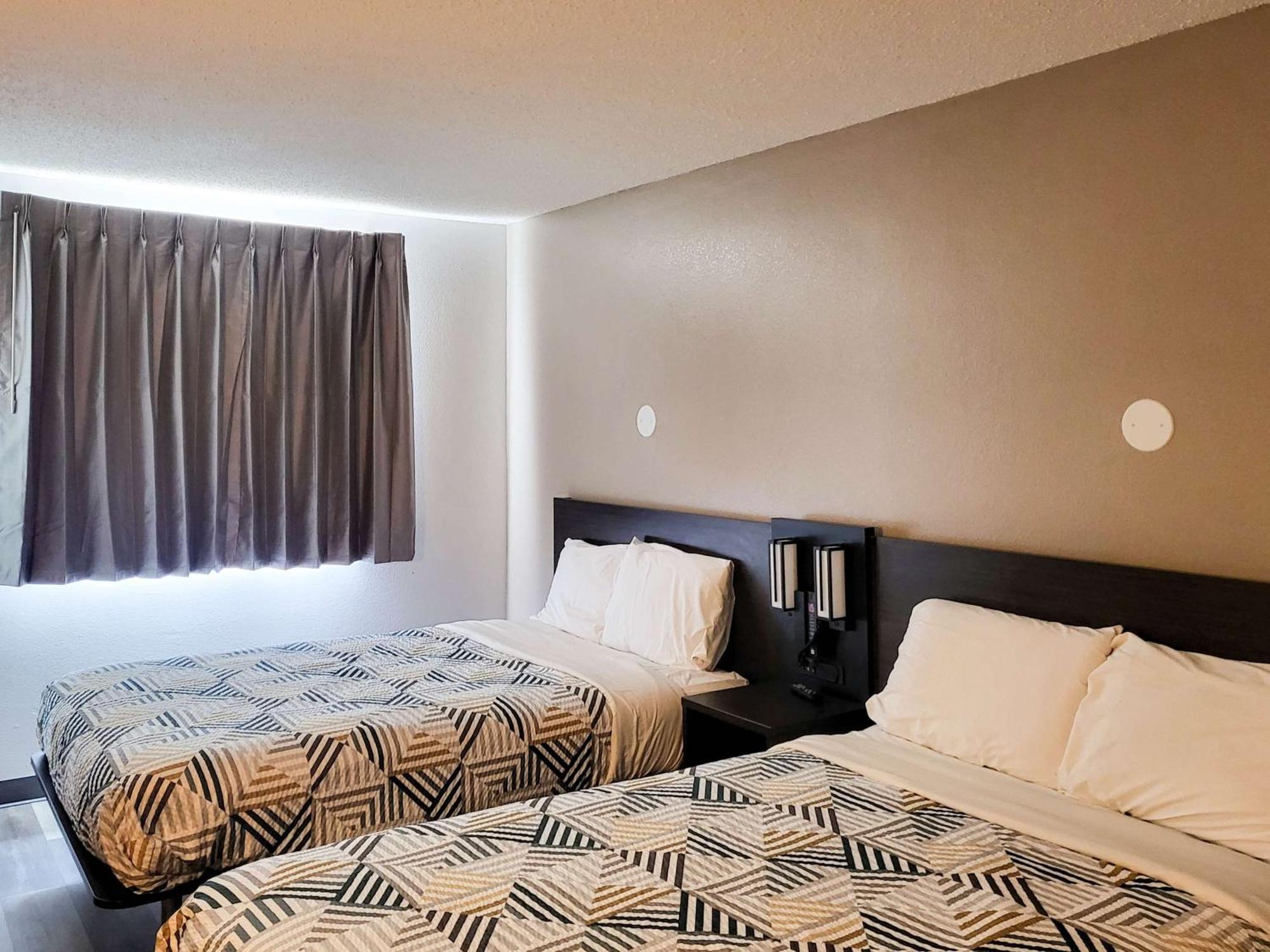 Hotel 6 Tx Sinton